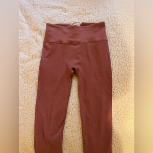 Fabletics pink leggings